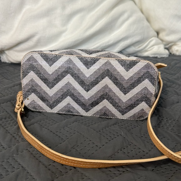 Dooney and Burke New - Picture 5 of 5